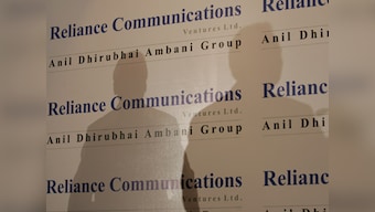 Not just real estate sales, Reliance Communications may cut 6,000 jobs to reign in costs