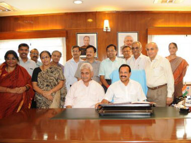 Hope my first rail budget will meet people's expectations, says Gowda Hope my first rail budget will meet people's expectations, says Gowda