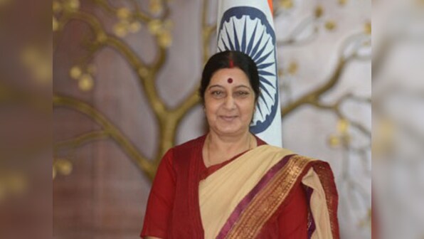 Sushma Swaraj, Sri Lankan foreign minister discuss fishermen issue