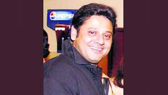 Rape remark: Tapas Pal's wife apologises, Mamata still silent