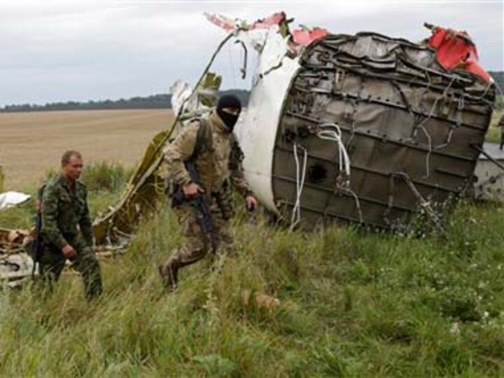 Malaysia disaster response team to visit MH17 crash site today