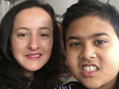 A hug to mom, a last kiss: Here's how MH17's victims spent their last hours A hug to mom, a last kiss: Here's how MH17's victims spent their last hours