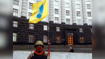 Ukraine rejects peace talks with pro-Russian rebels until they disarm