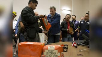 British experts to analyse black boxes from crashed flight MH17 