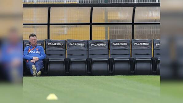 Van Gaal calls third-place playoff meaningless, Robben says Brazil can have it