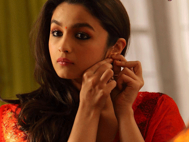 Singing at promotional events taking a toll on me: Alia Bhatt Singing at promotional events taking a toll on me: Alia Bhatt