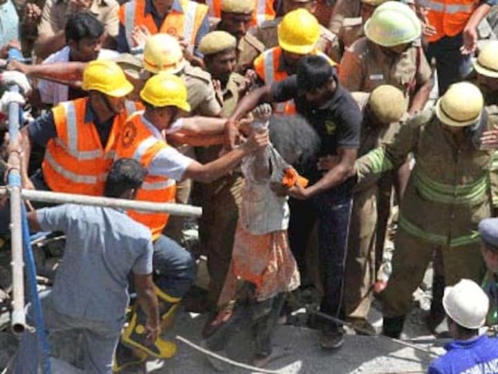 Chennai building collapse: DMK leaders meet governor, demand CBI probe