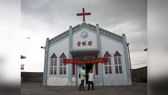 China police remove church's cross amid crackdown on Christian buildings