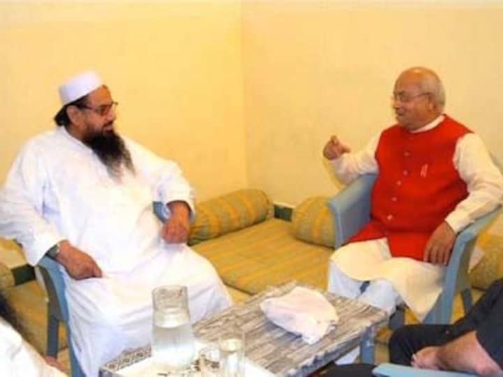 Vaidik-Saeed meet: Is everyone falling for a big PR stunt?