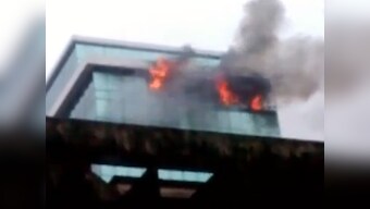 Mumbai building fire kills one fireman, 9 others injured 