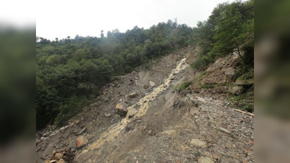 Mumbai: 5-year-old killed in landslide in Chembur