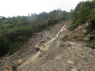 Mumbai: 5-year-old killed in landslide in Chembur