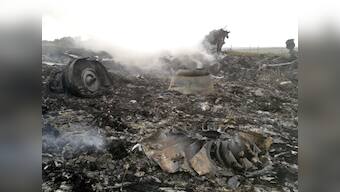 Malaysian plane MH17 shot down; Ukraine prez, rebels deny involvement