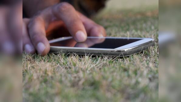 Trai to review telcos' freedom to fix mobile rates if current tariffs are hiked