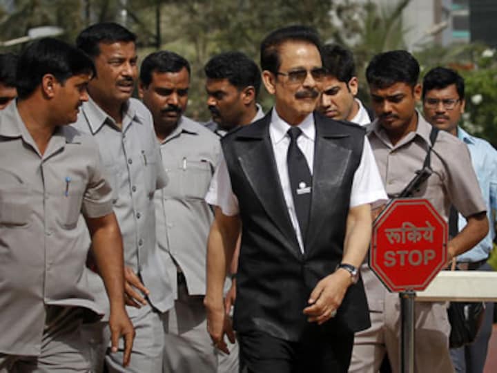 Sahara boss Subrata Roy wants 6 more weeks to work out a deal from Tihar jail