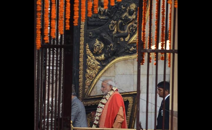 Photos: Feel extremely blessed to offer prayers at Pashupatinath temple, says Modi