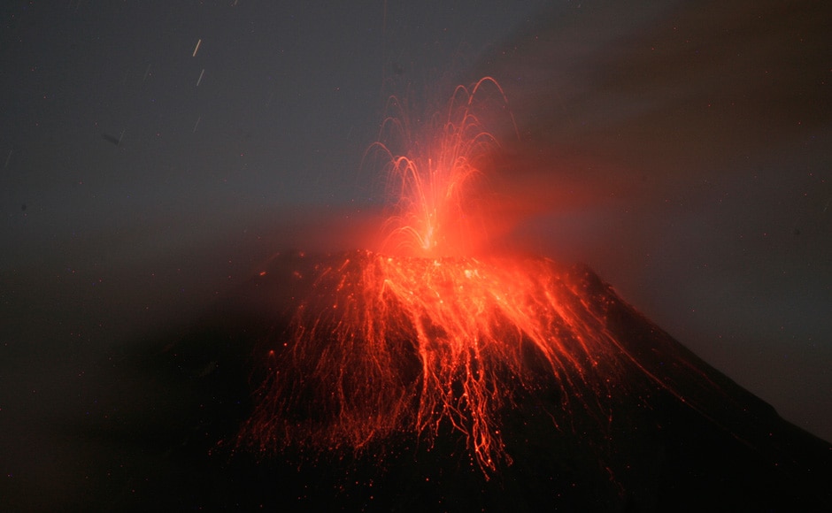 Photos: Ecuador's 'Throat of Fire' Tungurahua volcano erupts-World News ...