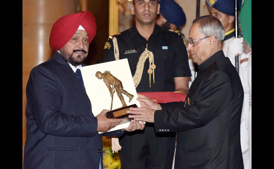 Photos Players honoured at National Sports and Adventure Awards