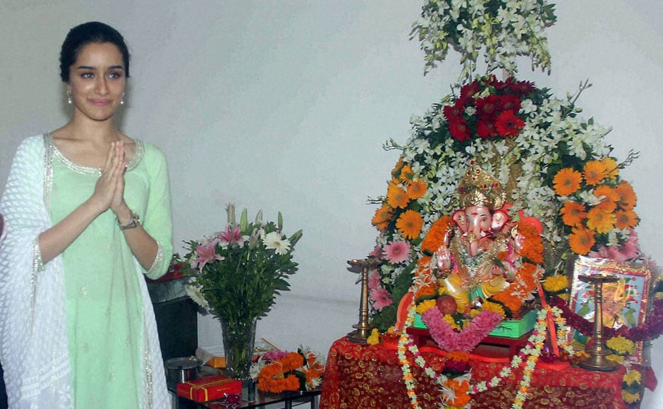 Mumbai: Bollywood actor Shraddha Kapooroffers prayers to a Ganesh idol at her residence on the occasion of Ganesh Chaturthi, in Mumbai on Friday. PTI