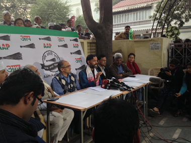 BJP MLA produced fake SC certificate to contest Delhi polls: AAP BJP MLA produced fake SC certificate to contest Delhi polls: AAP