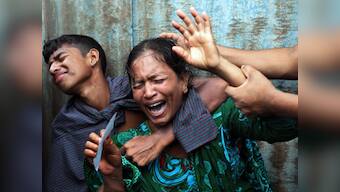 Bangladesh: Rescuers struggle to trace overloaded ferry that sank