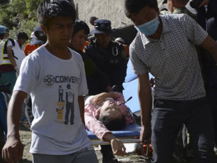 China bus accident: Death toll rises to 15, 48 injured