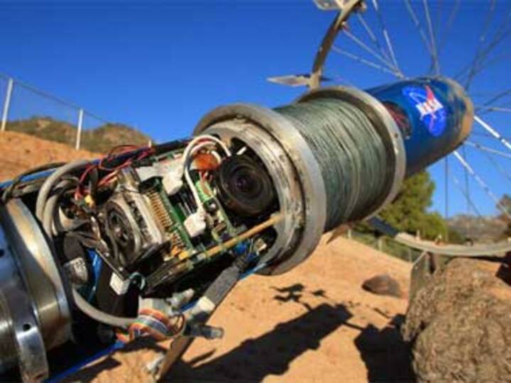 NASA's Mars Curiosity rover reaches destination, to start new exploration