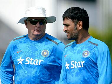 File picture of Duncan Fletcher(L) and MS Dhoni. AP