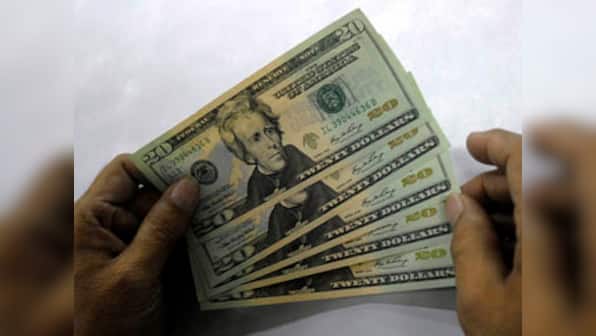 FIIs dump shares worth Rs 1,700 cr so far in 2015