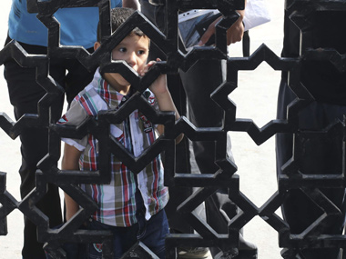 Gaza live: Israel accepts 'unlimited' truce, confirms government Gaza live: Israel accepts 'unlimited' truce, confirms government