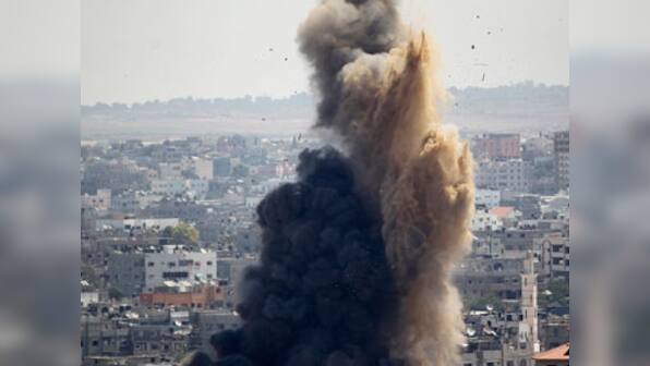 Israeli army strikes Hamas targets in Gaza Strip in retaliation to Palestinians' rocket attack, no casualties reported