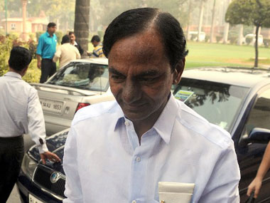 KCR hard sells Telangana to investors in Singapore KCR hard sells Telangana to investors in Singapore