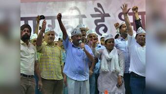 Kejriwal targets BJP over Vijay Goel’s remarks on migrants