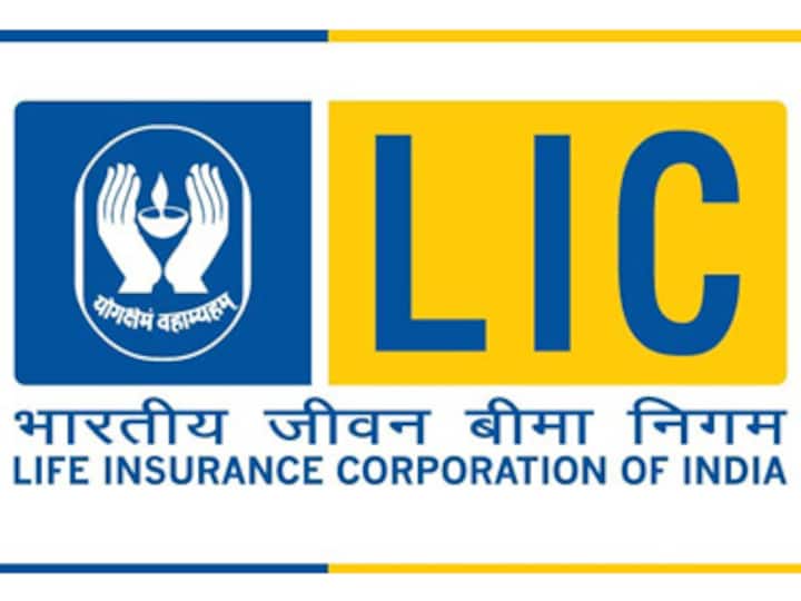 Jan Dhan Yojana: FinMin to meet LIC mgmt to discuss insurance facilities Jan Dhan Yojana: FinMin to meet LIC mgmt to discuss insurance facilities