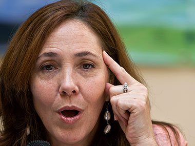 Cuba: President Raul Castro's daughter votes 'no' for the first time in parliament Cuba: President Raul Castro's daughter votes 'no' for the first time in parliament