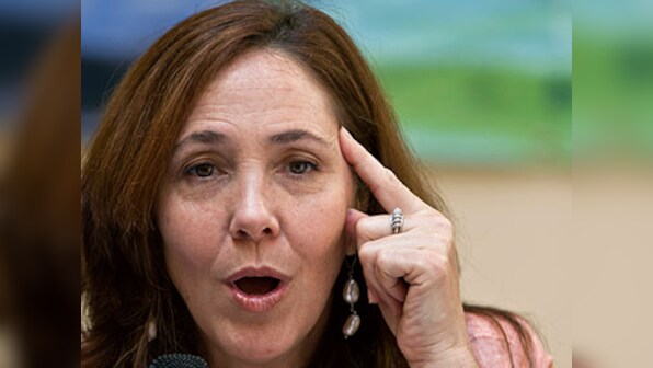 Cuba: President Raul Castro's daughter votes 'no' for the first time in parliament