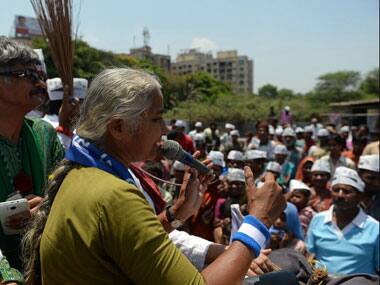 Medha Patkar objects changes to  Land Acquistion Act, warns NDA of nationwide stir