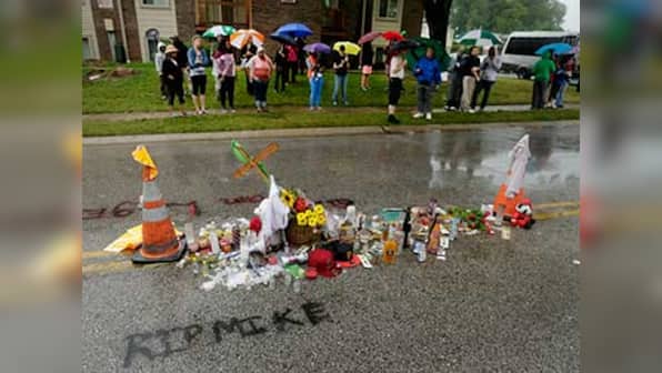 Peaceful protests in Ferguson after National Guard withdraws