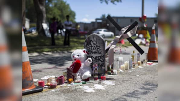 Cops use tear gas, smoke bombs at protesters after US teen's death