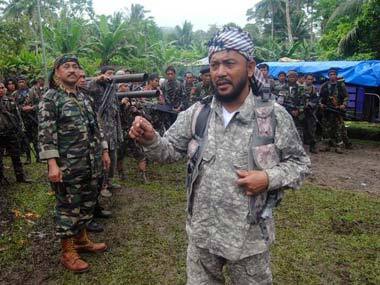 Philippines Muslim rebels condemn Islamic State, vows to stop 'virus'