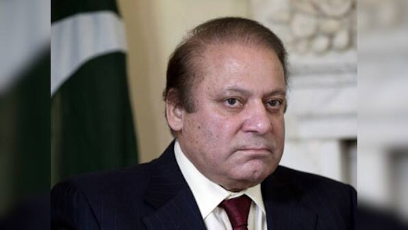 Anti-govt protests: Nawaz Sharif meets Pakistan president over crisis