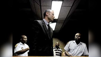 Pistorius to return to court to hear final arguments in murder trial today