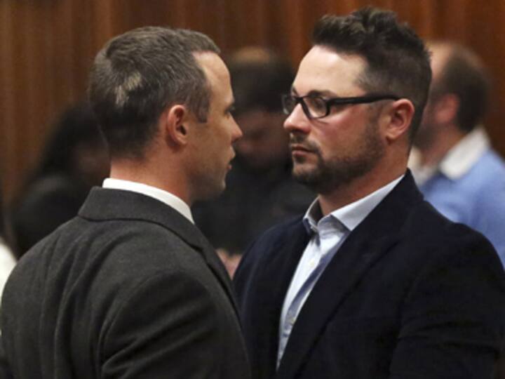 Oscar Pistorius' brother Carl 'badly hurt' in car crash