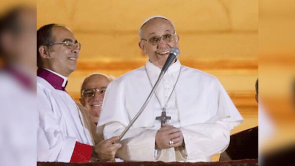 Pope Francis condemns 'unacceptable' attack on Jerusalem synagogue
