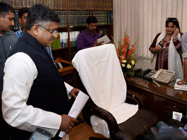 Sexual harassment of MP judge: Govt assures lawyers of action Sexual harassment of MP judge: Govt assures lawyers of action