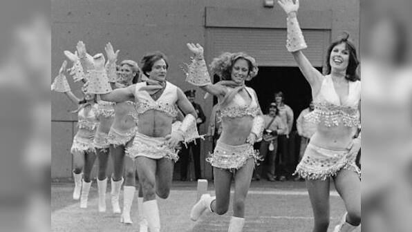 Genie, you're free: Twitterati pay rich tributes to Robin Williams