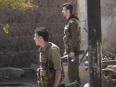 Islamic State jihadists seize parts of military base in Syria