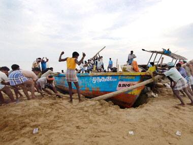 West Bengal: 40 trawlers found, but 7 fishermen still missing