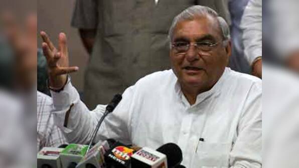 Booing of Cong CMs: Modi extends olive branch, invites Hooda to tea