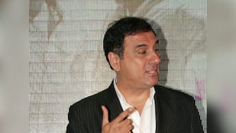After threatening Shah Rukh Khan, mafia don Ravi Pujari targets Boman Irani 